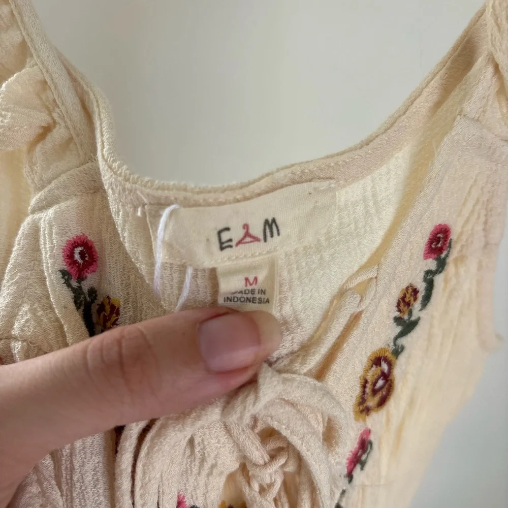 Cream Ruffle Embroidered Top - Picture 4 of 4
